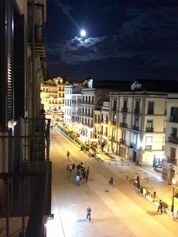 Antico Corso Charme Acomodação com café da manhã Cagliari Exterior foto